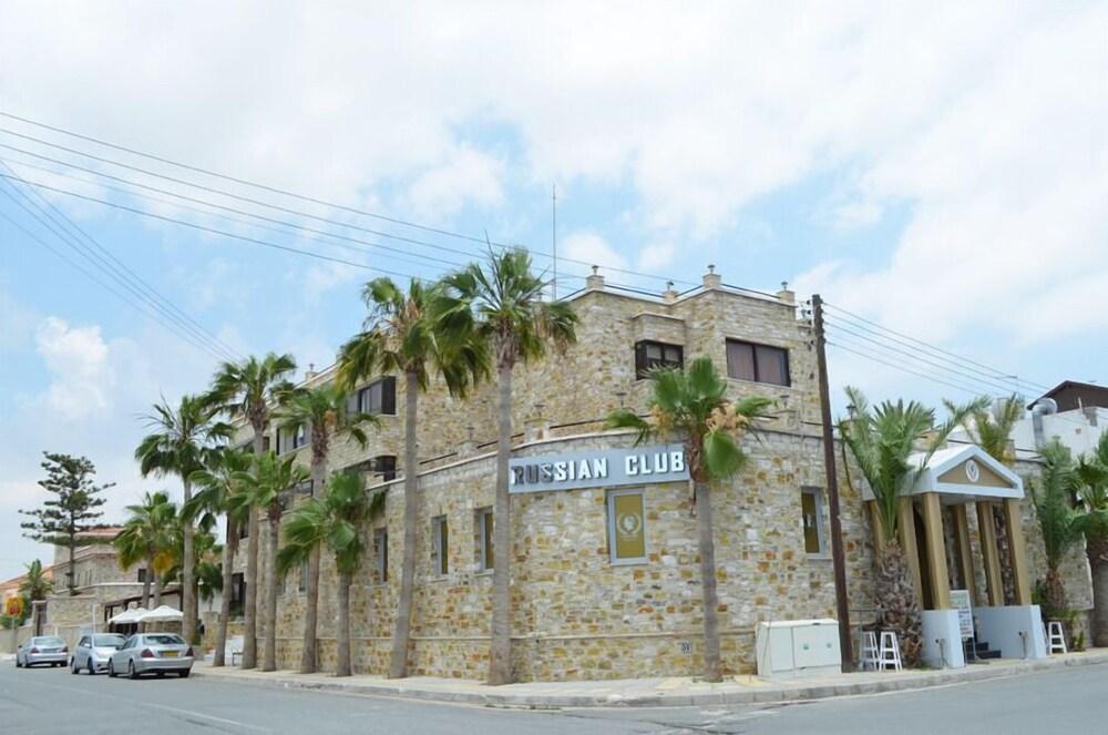 Vergi City Hotel Voroklini Bagian luar foto